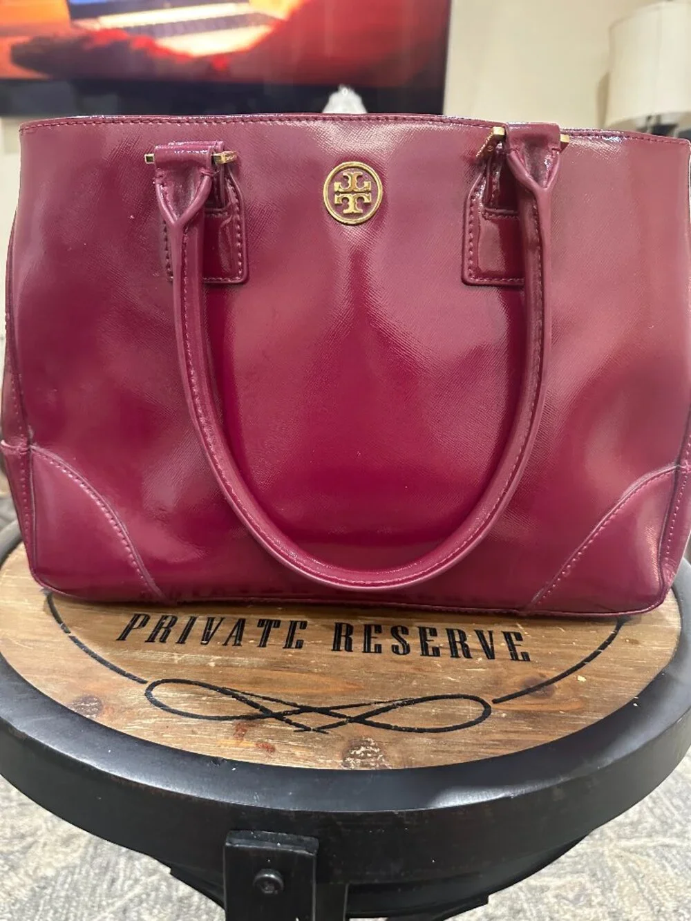 ✨Tory Burch Wine Burgundy Structured Satchel Tote w/ Mirror & Gold Fee - Picture 2 of 12